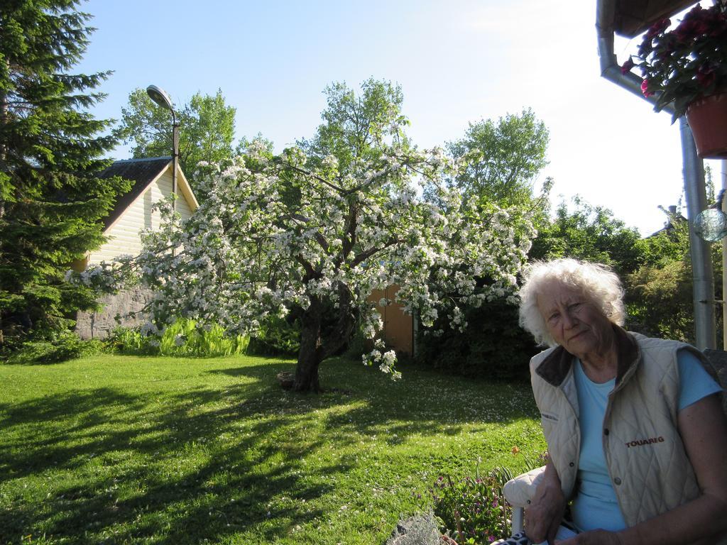 Kaespri Farmstay Koguva Esterno foto